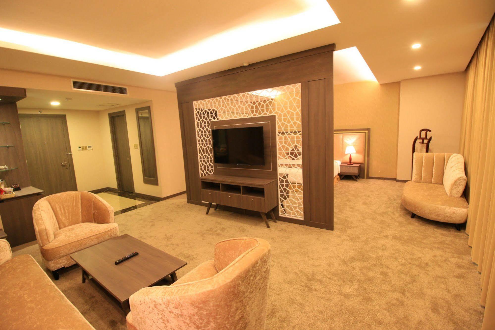 Muong Thanh Luxury Can Tho Hotel Dış mekan fotoğraf